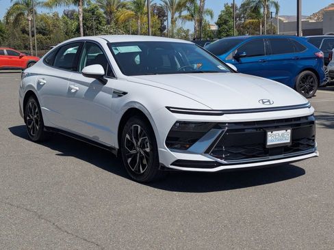 New 2025 Hyundai Sonata SEL image 8