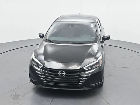Used 2025 Nissan Versa SV FWD image 29