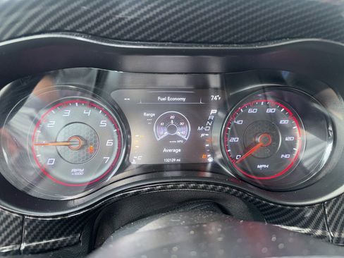 Used 2019 Dodge Charger SXT w/ Blacktop Package RWD image 18