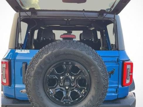 Used 2024 Ford Bronco Wildtrak AWD/4WD image 43