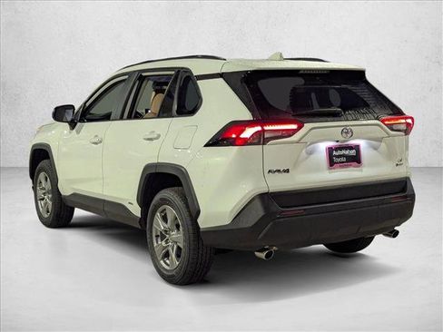 New 2025 Toyota RAV4 LE image 8