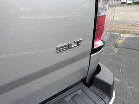 Used 2018 GMC Canyon SLT w/ Driver Alert Package AWD/4WD image 18