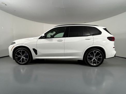 Used 2025 BMW X5 xDrive40i w/ M Sport Package AWD/4WD image 5