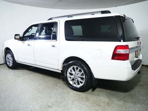 Used 2017 Ford Expedition EL Limited w/ Equipment Group 301A AWD/4WD image 5