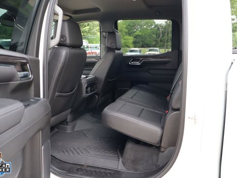 Used 2023 Chevrolet Silverado 1500 LTZ AWD/4WD image 26