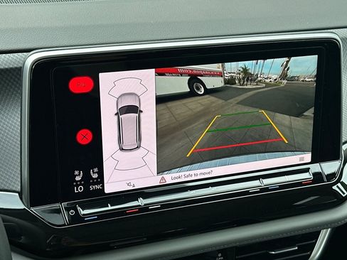 New 2026 Volkswagen Atlas Peak Edition AWD/4WD image 18