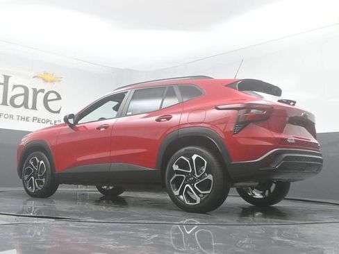 New 2026 Chevrolet Trax RS w/ Driver Confidence Package FWD image 5
