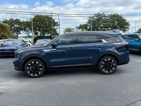 New 2026 Kia Sorento EX AWD/4WD image 6