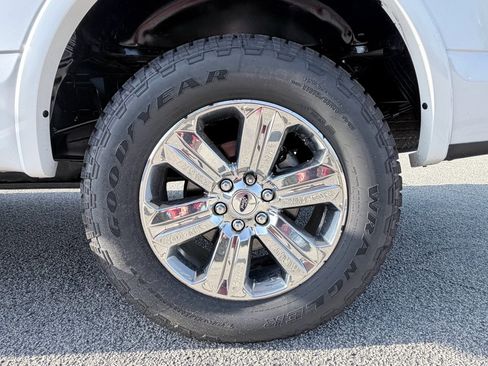 Used 2018 Ford F150 Lariat w/ Trailer Tow Package AWD/4WD image 36