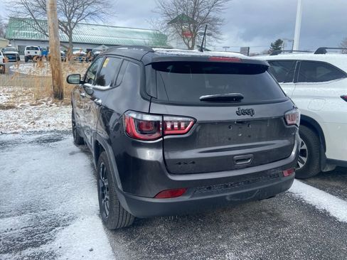 Used 2022 Jeep Compass Altitude image 4