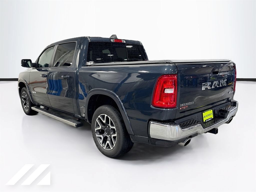 Used 2025 RAM 1500 Laramie AWD/4WD image 7