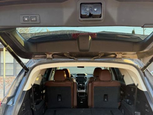 Used 2021 Subaru Ascent Touring w/ Popular Package #2 image 4