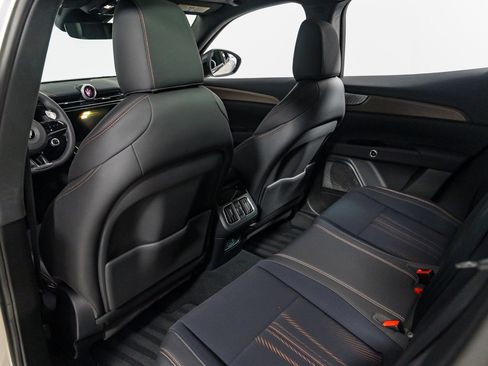 New 2025 Maserati Grecale Folgore image 21