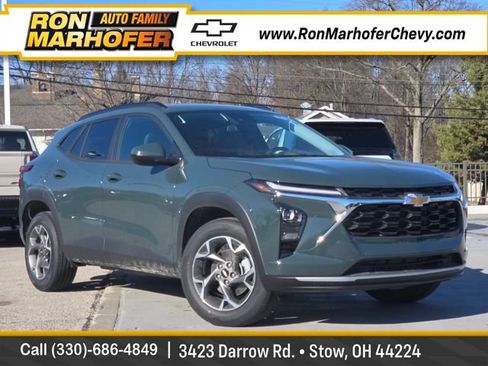 New 2026 Chevrolet Trax LT w/ Sunroof Package image 1