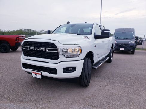 Used 2024 RAM 2500 Big Horn w/ Sport Appearance Package image 3