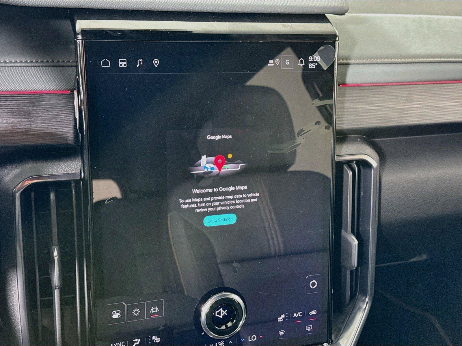 New 2027 GMC Acadia AT4 w/ LPO, Floor Liner Package AWD/4WD image 7