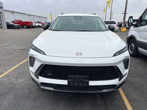 Used 2024 Buick Envision Sport Touring image 16