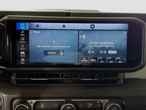 Used 2024 Jeep Wrangler Unlimited Sport AWD/4WD image 16
