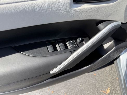 New 2026 Toyota Corolla Cross L image 10