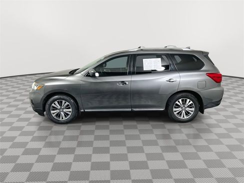 Used 2020 Nissan Pathfinder S image 5