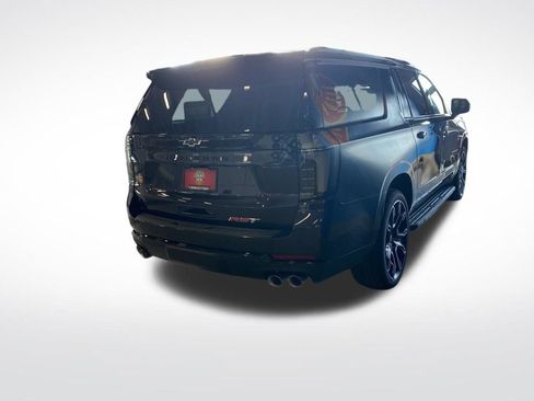 New 2026 Chevrolet Suburban RST w/ RST Capability Package AWD/4WD image 19