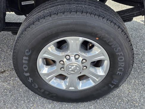 Used 2024 RAM 3500 Big Horn image 37
