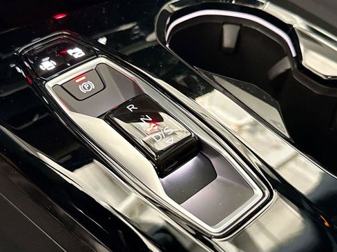 Certified 2025 Audi Q5 Premium Plus AWD/4WD image 17
