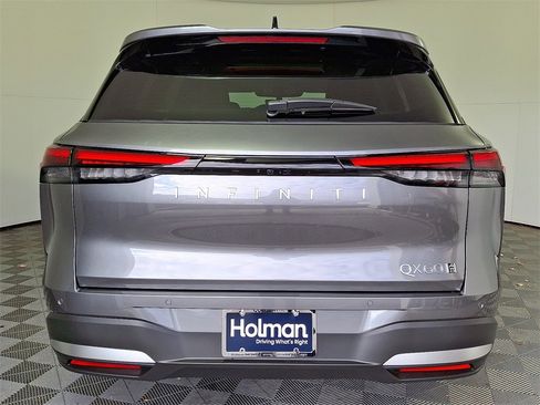 New 2026 INFINITI QX60 Luxe image 8