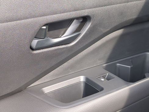 New 2025 Nissan Pathfinder SV image 17