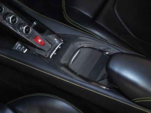 Used 2019 Ferrari Portofino image 52