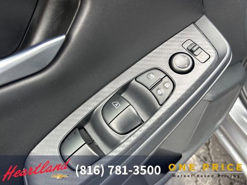 Used 2024 Nissan Sentra SV image 17