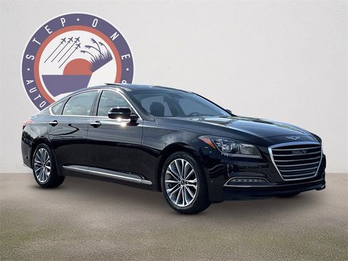 Used 2017 Genesis G80 3.8 w/ Option Group 02 image 2
