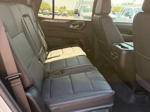 Used 2024 Chevrolet Tahoe RST w/ Luxury Package AWD/4WD image 21