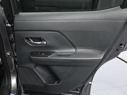 New 2025 Nissan Kicks SV w/ SV Premium Package AWD/4WD image 29