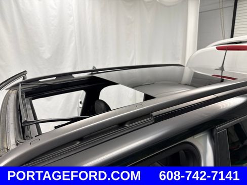 Used 2019 Jeep Renegade Limited w/ Quick Order Package 22P AWD/4WD image 27