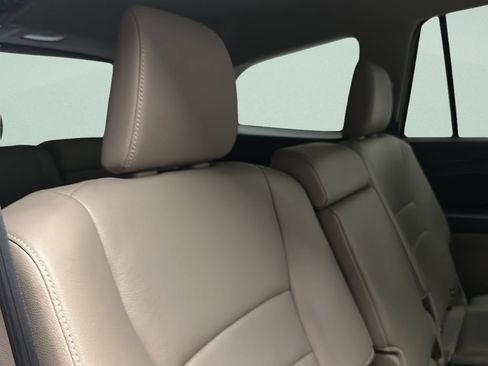 Used 2016 Honda Pilot EX-L image 21