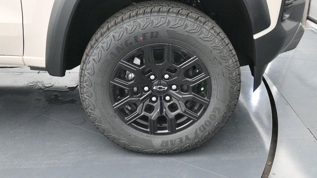 New 2026 Chevrolet Colorado Trail Boss AWD/4WD image 16