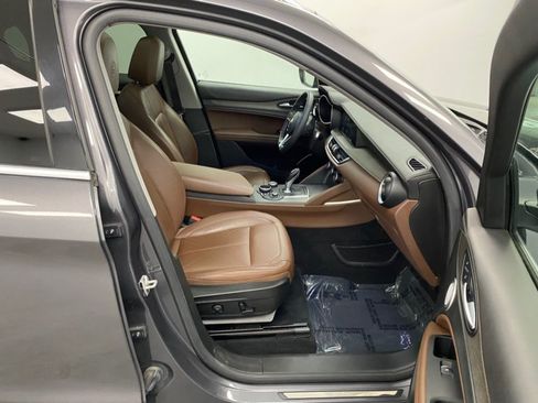Used 2019 Alfa Romeo Stelvio Ti AWD/4WD image 21