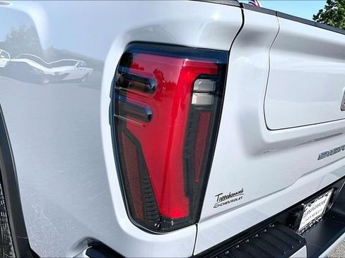 Used 2024 GMC Sierra 3500 AT4 w/ AT4 Premium Plus Package AWD/4WD image 24