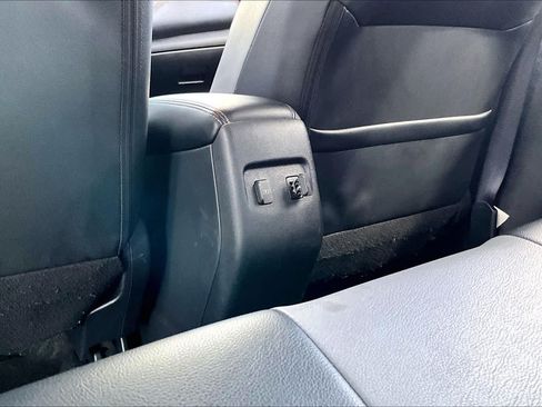 Certified 2024 Nissan Kicks SR w/ SR Premium Package FWD image 32