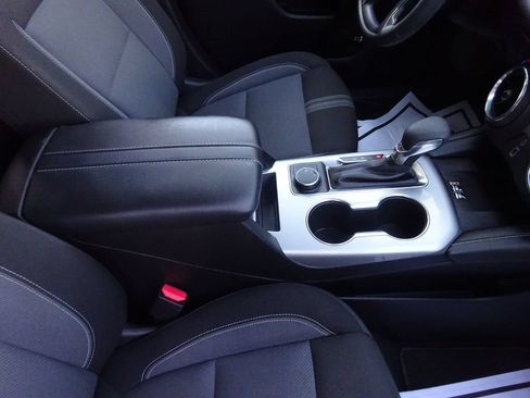Certified 2024 Chevrolet Blazer LT w/ Convenience Package FWD image 18