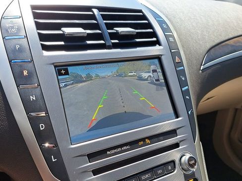 Used 2017 Lincoln MKZ Reserve w/ Technology Package image 30