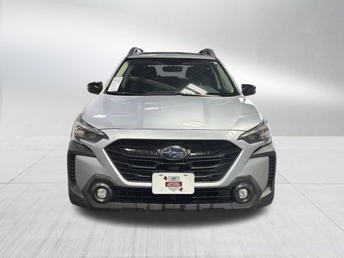 Certified 2025 Subaru Outback Onyx Edition AWD/4WD image 2