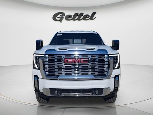 New 2026 GMC Sierra 2500 Denali w/ Denali Reserve Package AWD/4WD image 3