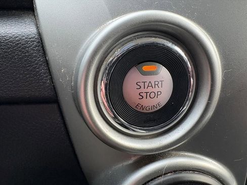 Used 2019 Nissan Titan PRO-4X w/ Pro-4x Convenience Package image 14