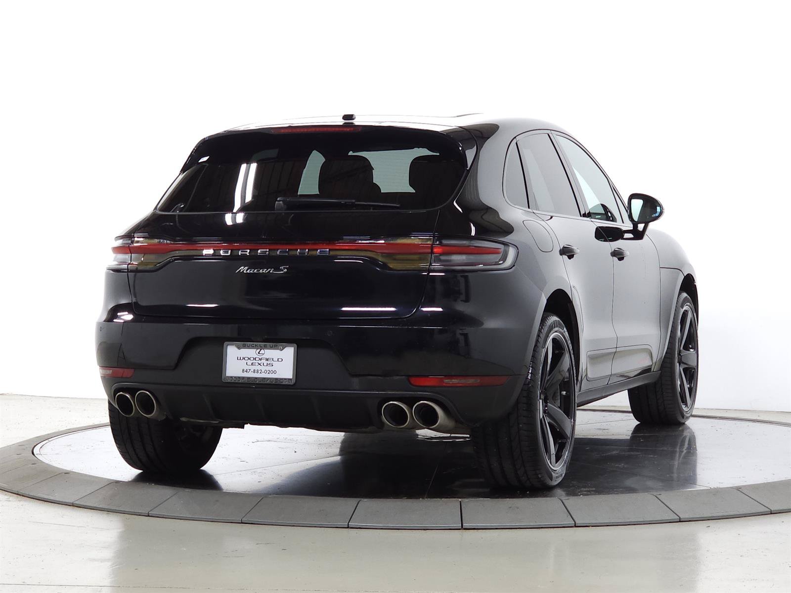 Used 2021 Porsche Macan S AWD/4WD image 9