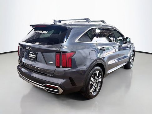 Used 2022 Kia Sorento SX w/ Panoramic Sunroof Package AWD/4WD image 9