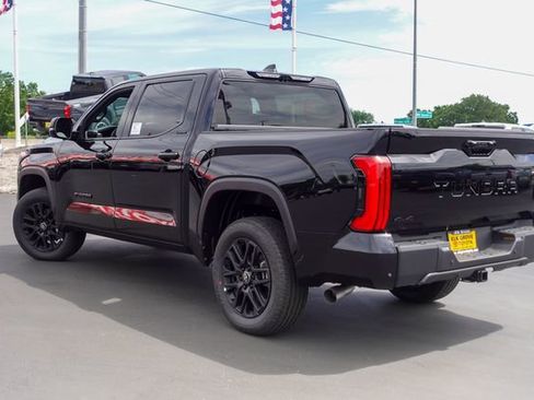 New 2026 Toyota Tundra Limited AWD/4WD image 10