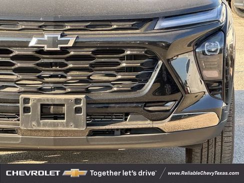 Used 2024 Chevrolet Trax ACTIV w/ Driver Confidence Package FWD image 9