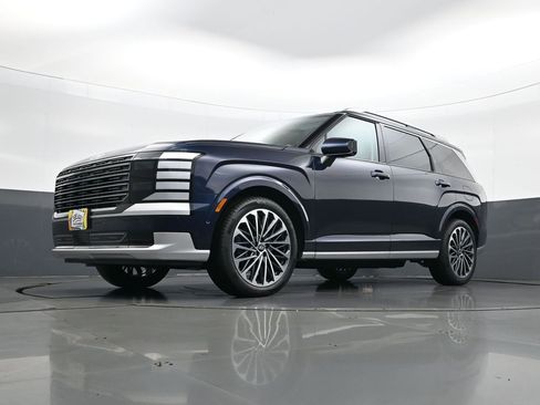 Certified 2026 Hyundai Palisade Calligraphy AWD/4WD image 22